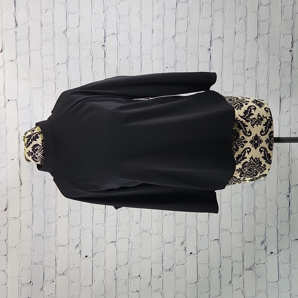 Wothington Black Mock Neck Top- L